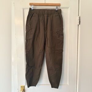 Mountain Hardwear Olive Green Cargo Joggers